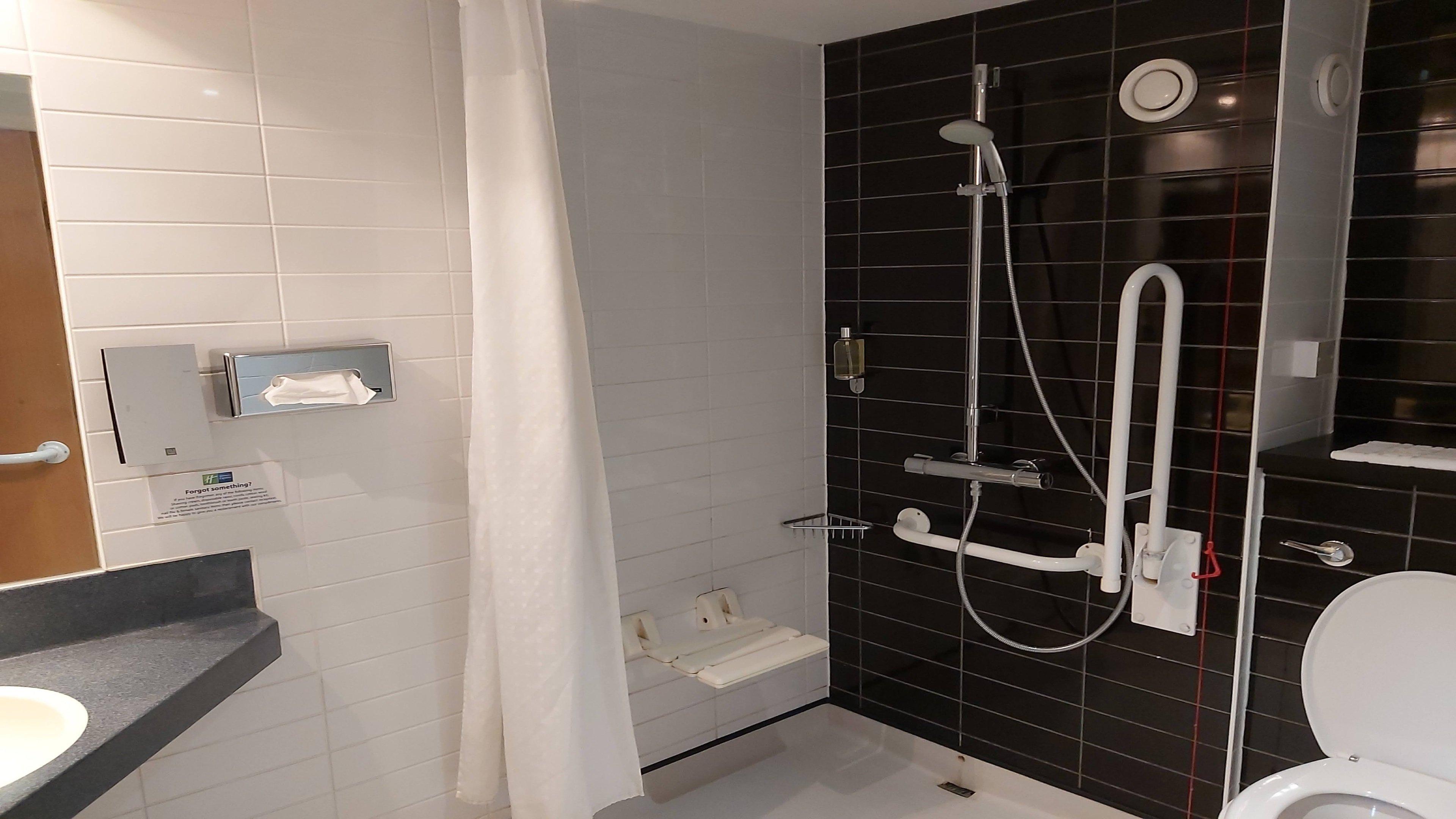 Holiday Inn Express Leeds-East By Ihg Leeds  Exteriér fotografie