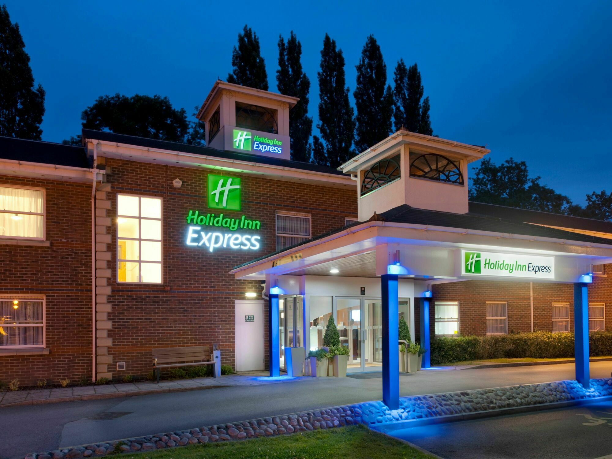 Holiday Inn Express Leeds-East By Ihg Leeds  Exteriér fotografie